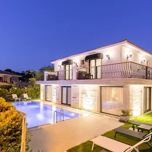 Otel N Cesme 
